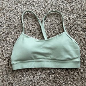 Lululemon Flow Y Bra Nulu